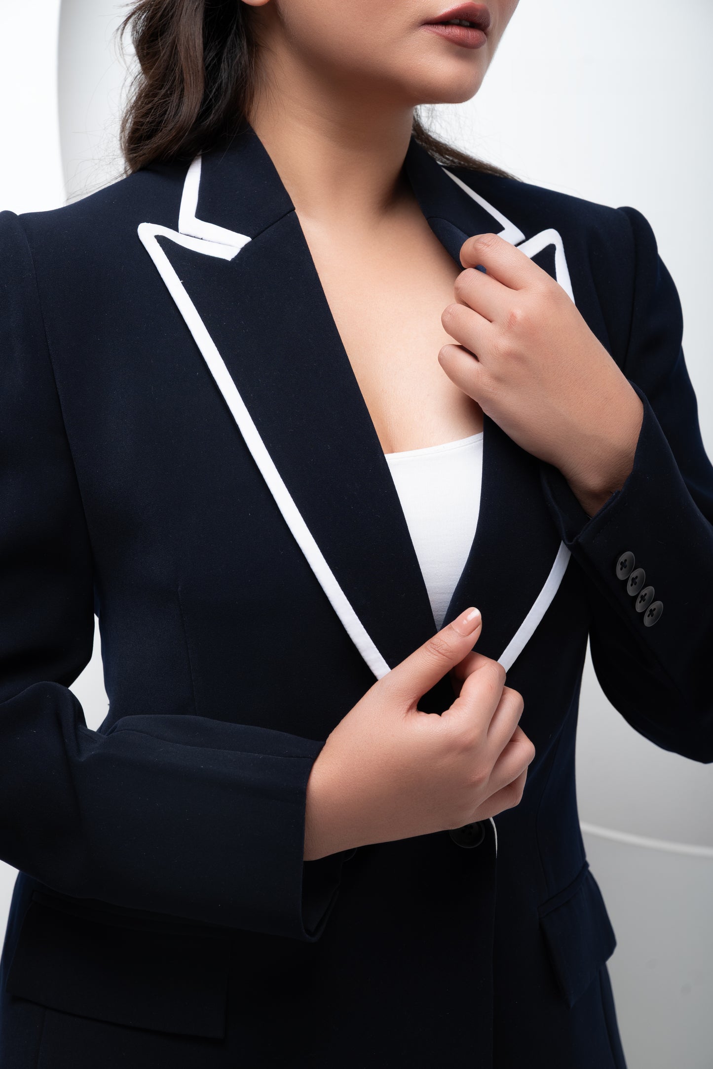 Contrast Single-Breasted Blazer