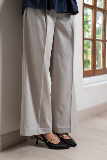 Wide-Leg Pleated Trousers
